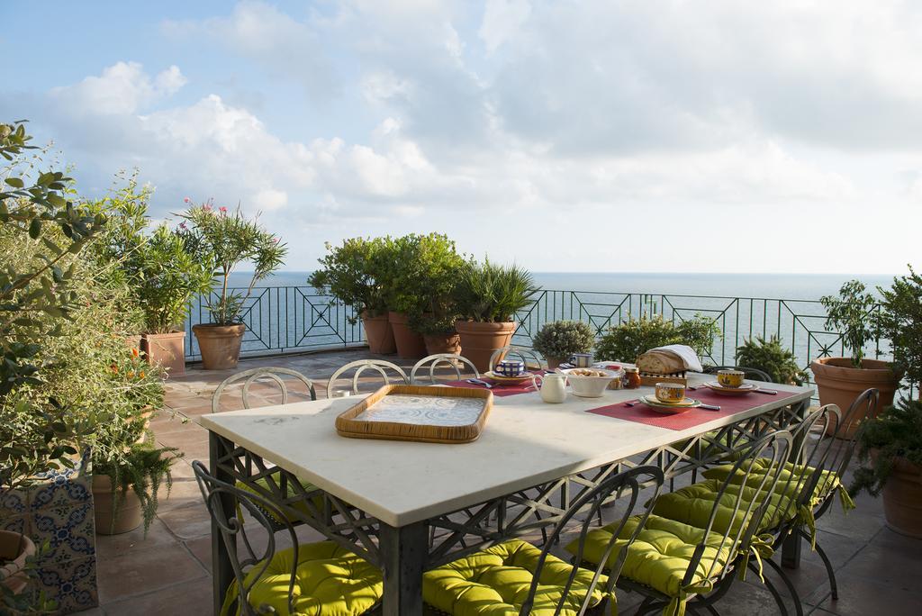 Gaeta Roof Garden Apartment ภายนอก รูปภาพ