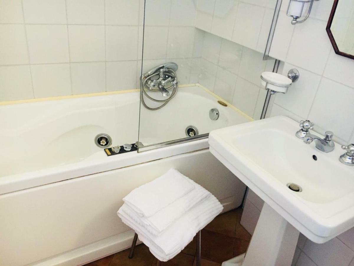 Gaeta Roof Garden Apartment ภายนอก รูปภาพ
